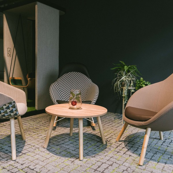 vieni - lounge chairs